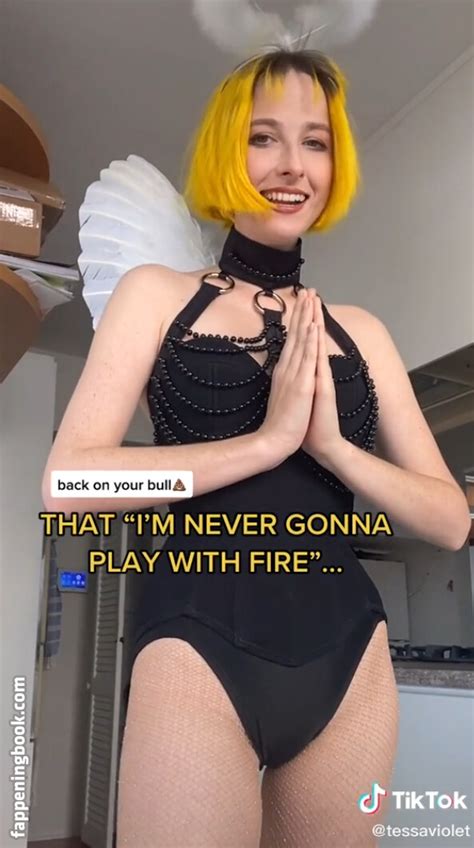 Tessa Violet Thechronicmasochist Nude Onlyfans Leaks The Fappening