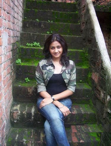 Sexy Big Boobs Desi School Girls Hot Desi School Girls PIcs Shock Top Girl