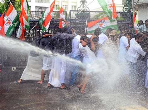 Rahul Mamkootathil Arrest Kerala Youth Congress Workers March