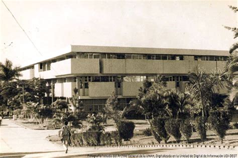 Edificio De La Biblioteca Central Universidad Nacional Aut Noma De