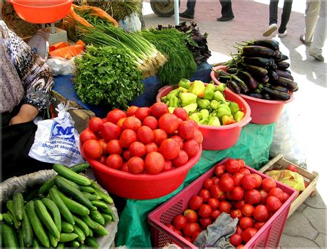 Dream in Color...: Green Bazaar in Dushanbe