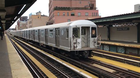 MTA New York City Subway J M Trains On The BMT Jamaica Line 1 16 20