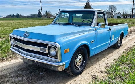 1969 Chevrolet C20 Barn Finds