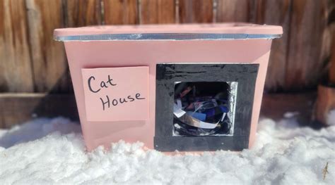 How To Make A Feral Cat House For Under 20 Easy Diy Love Your Cat