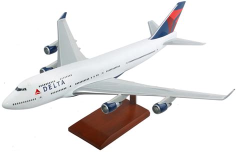 Delta Airlines B 757 Model Aircraft | Scale Model Plane | Gifts