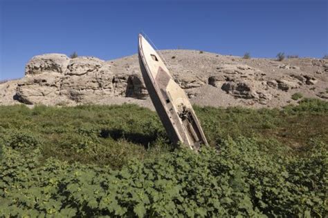 Before and After Photos Show Lake Mead Shipwreck Amid Water Rise ...