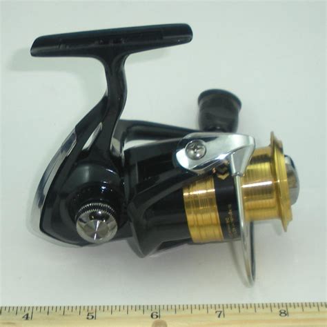 Daiwa Swf2000 2b Sweepfire Swf 2bb Spinning Reel 23188 43178926246 Ebay