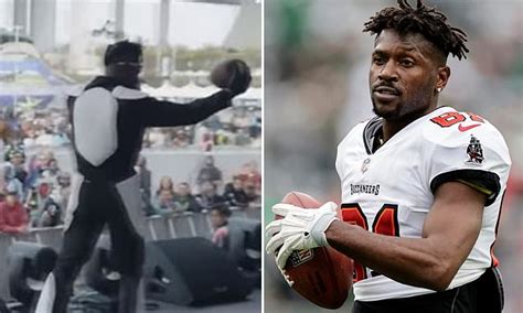 Antonio Brown Produces Smooth One Handed Catch At Hip Hop Festival In