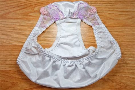 Vintage Japanese Nylon Shiny Slippery Pretty Cute Bikini White Panty Small Picclick Ca