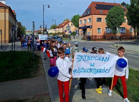 Spacer Europejski Z Okazji Rocznicy Przyst Pienia Polski Do Unii