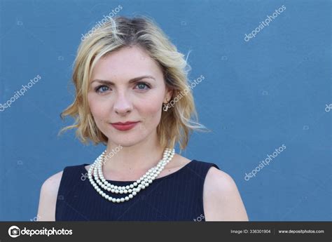 Beauty Portrait Elegant Blonde Lady Casual Hairstyle Perfect Evening