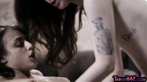 Lesbian Perkyboobs Teen Gets Facesitted And Fingered In 69