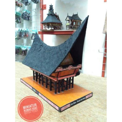 Jual Miniatur Rumah Adat Batak Toba Shopee Indonesia