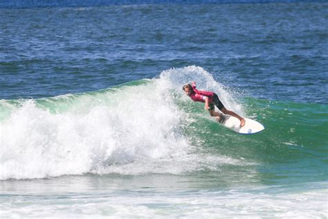 Edi O Do Saquarema Surf Festival Acontece Na Praia De Ita Na