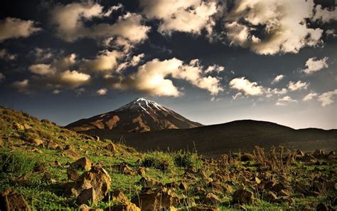 Symbolic #mountain #landscape #damavand #2K #wallpaper #hdwallpaper # ...