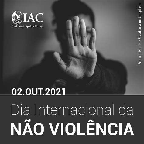 Dia Internacional Da Não Violência Crianças A Torto E A Direitos