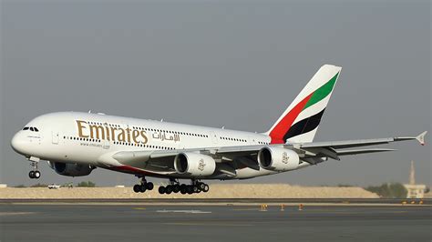 AeroSpace: Emirates Airbus A-380 First Class