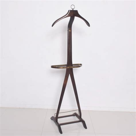 Ico Parisi For Fratelli Reguitti Sculpted Valet Stand In Mahogany And Brass Italy For Sale At