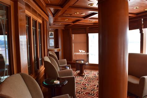 Island Princess Churchill Lounge Pictures