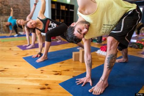 10 Things About Male Yogis That Make Them Extra Attractive Doyou