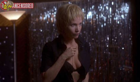 Naked Rebecca De Mornay In The Right Temptation