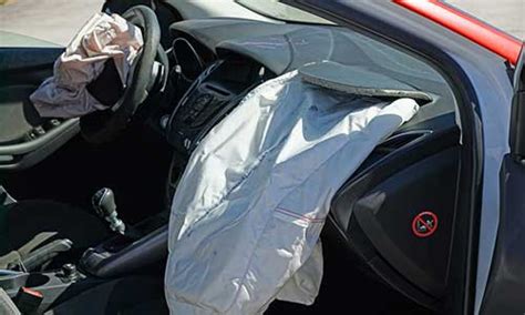 Airbag D Une Voiture Son Mode De Fonctionnement