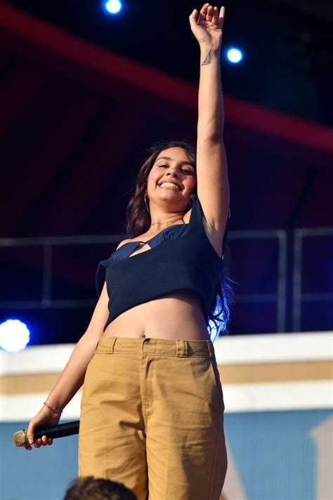 Celeb Alessia Cara Nude Photo