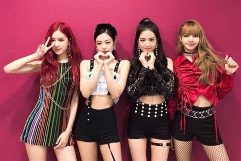 cover-BLACKPINK-Instagram-photo-14-July-2018-win-music-core-quadruple ...