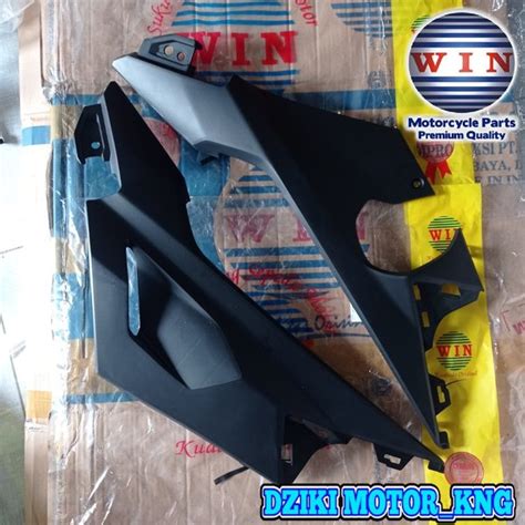 Jual Cover Side Sambungan Body Bawah Samping Honda Vario K S Merek