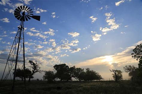 Texas rural land values rising