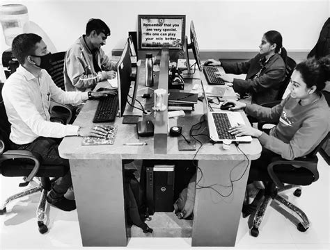 About Us | Every Inch Counts