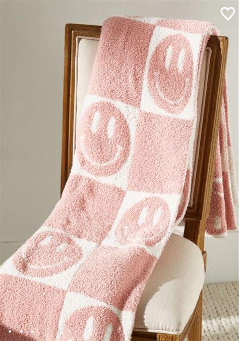 Cute Smiley Checkered Blanket Smiley Smileyblanket Blanket Holiday