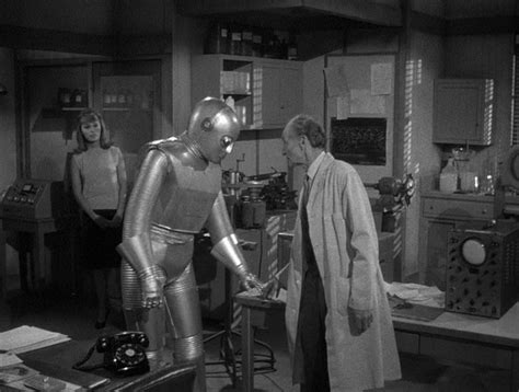 My Life In The Glow Of The Outer Limits Episode Spotlight I Robot