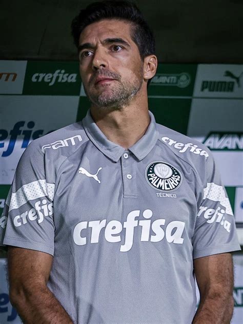 Abel tem oferta irrecusável para deixar o Palmeiras