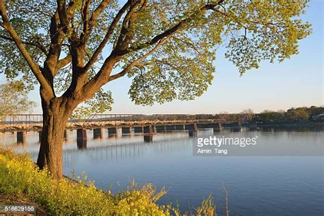 Susquehanna River Bridge Photos and Premium High Res Pictures - Getty ...