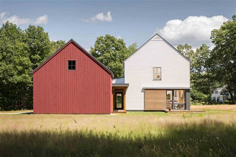 Go Logic Launches Line Of Prefab Homes With New England Aesthetic