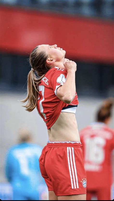 Hot Sexy Klara Buhl Bikini Pics