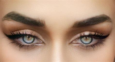 Nude Makeup Look For Blue Eyes In Beautiful Eyes Color Gorgeous Eyes Aesthetic Eyes