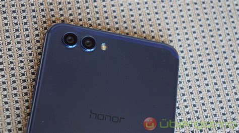 Honor V10 Review | Ubergizmo