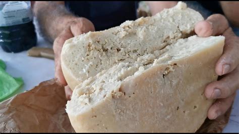 A Pranzo Da Antonio Mi Offrono Su Casu Marzu Il Famoso Formaggio Con I