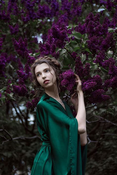 Девушка в сирени, сирень, фотосессия, фотосессия в сирени, красивое ...