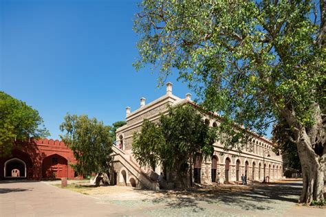 Red Fort Center / Design Factory India | ArchDaily