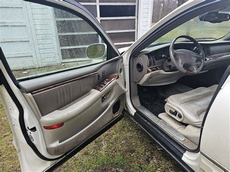 Jandk Estate Sales And Auctions 2003 Buick Park Ave Ultra 120k Miles