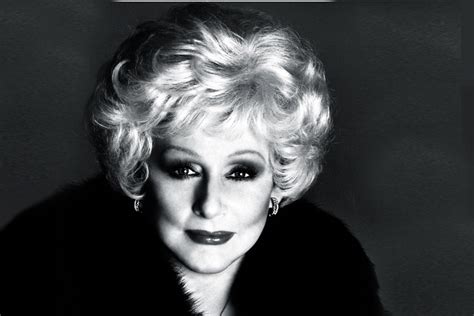Mary Kay Ash Biography | Entrepreneur