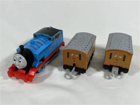 Thomas Friends Trackmaster Motorized Annie Clarabel Trains Lot Gordon