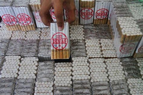 Rokok Ilegal Senilai Rp Miliar Bea Cukai Merak Gagalkan