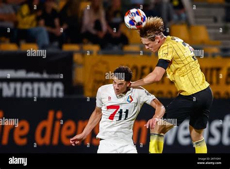 Heads Players Telstar Hi Res Stock Photography And Images Alamy