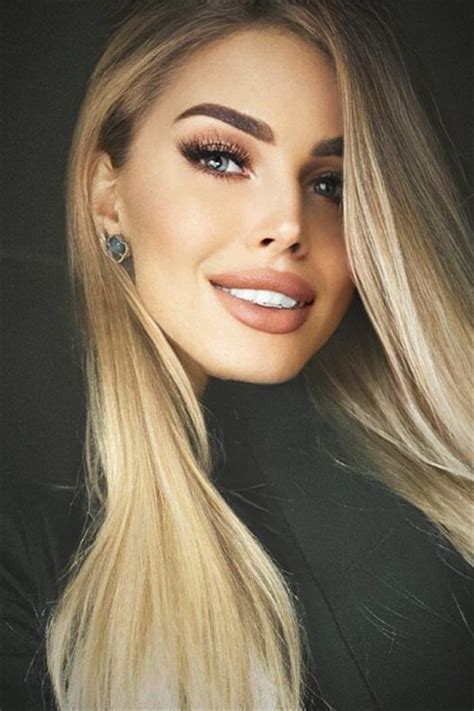 Gorgeous Yulia Y O From Khmelnitsky With Blonde Hair Id Ladadate