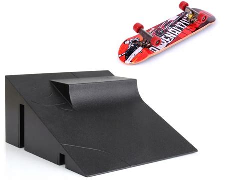 Zestaw Fingerboard Rampa Skatepark Deskorolka Fb A