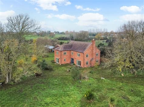 3 Bed Detached House For Sale In Woodend Lane Shuthonger Tewkesbury